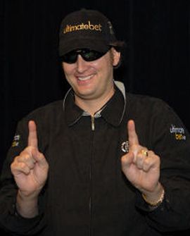 Phil Hellmuth ha vinto 11 braccialetti WSOP, un record